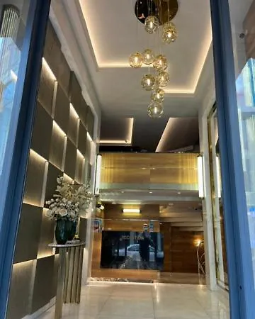 Nida Center Szálloda 3*