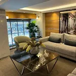 فندق Nida Center 3*