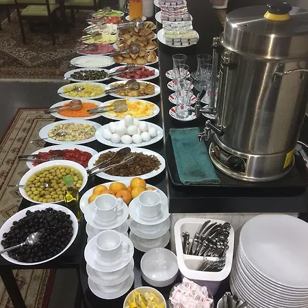 نيدا لاليلي