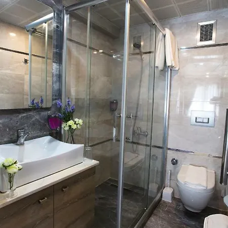 מלון Nida Center 3*