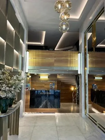 Nida Center Hotel