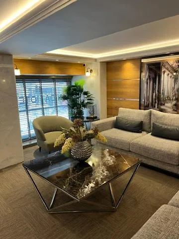 Hotel Nida Center 3*