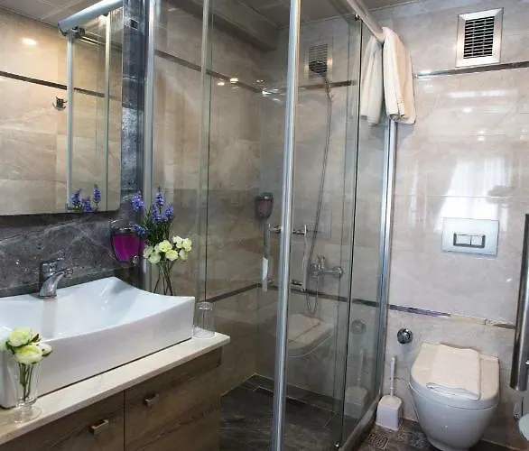 Hotel Nida Center 3*